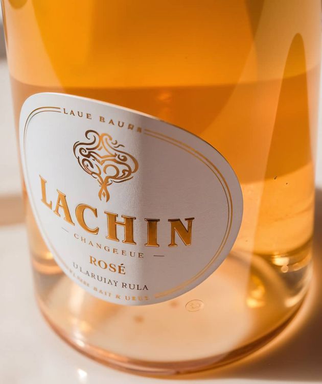 Golden white table wine - Image 2